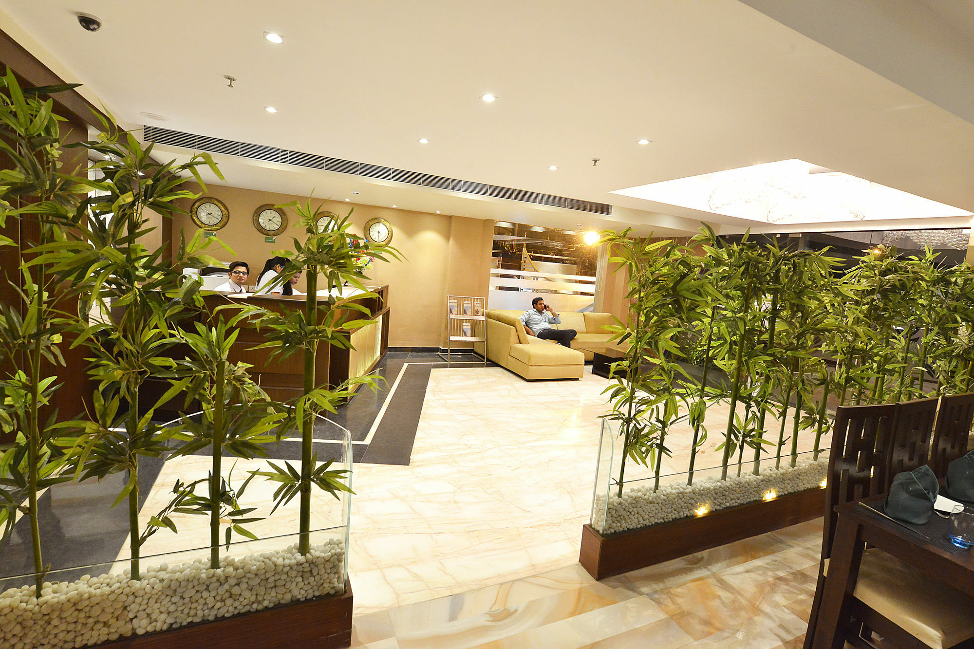 Ethnotel, Kolkata Airport Exteriör bild